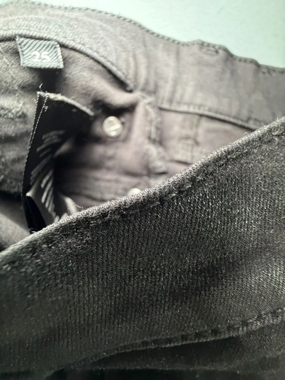 7 For All Mankind Black coated wax flare boot cut Jeans 25 inch waist size 0-2 - Picture 5 of 11